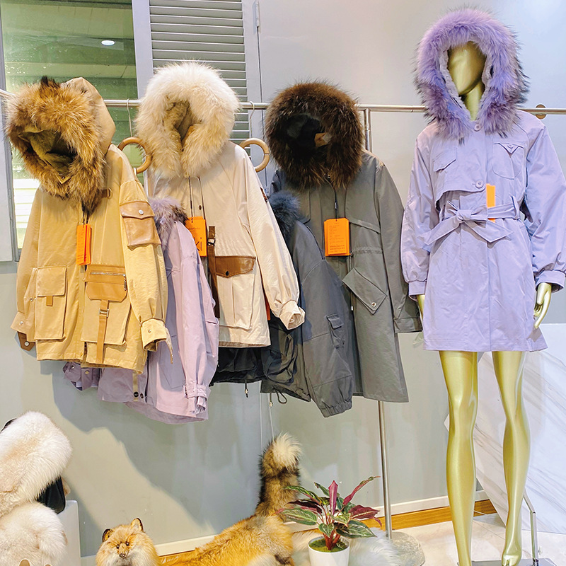 2023品牌女裝清倉超低價羽絨服外套帶毛領(lǐng)一手貨源批發(fā)(圖3)